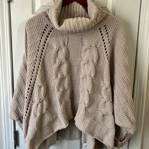 Oversized sweater - no size found.